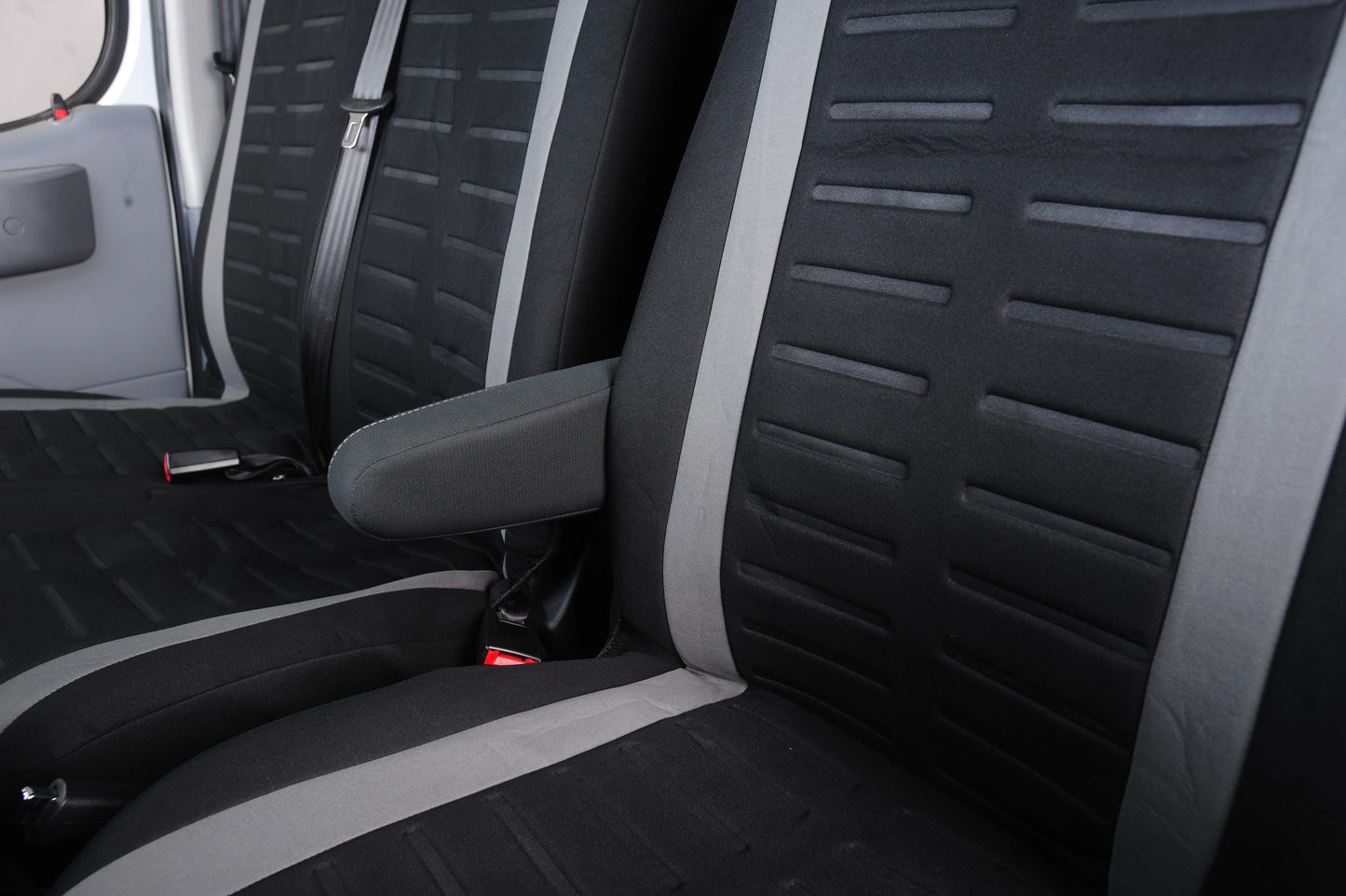 Universal 3D Stripe Seat Covers – 2+1 Set for Vans & Trucks
