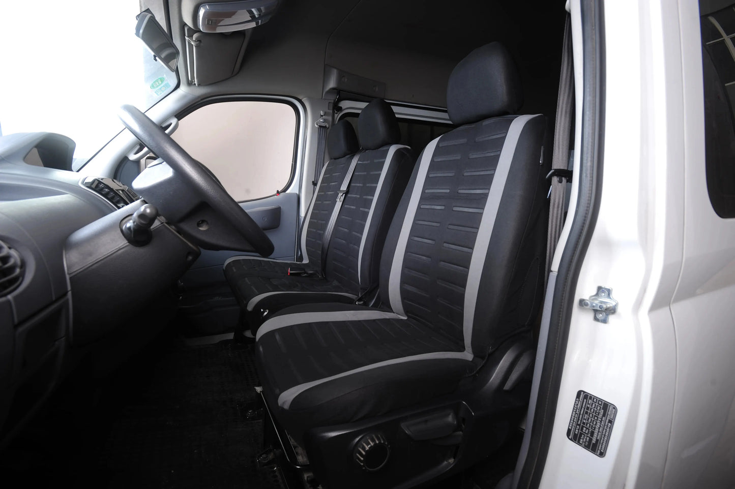 Universal 3D Stripe Seat Covers – 2+1 Set for Vans & Trucks