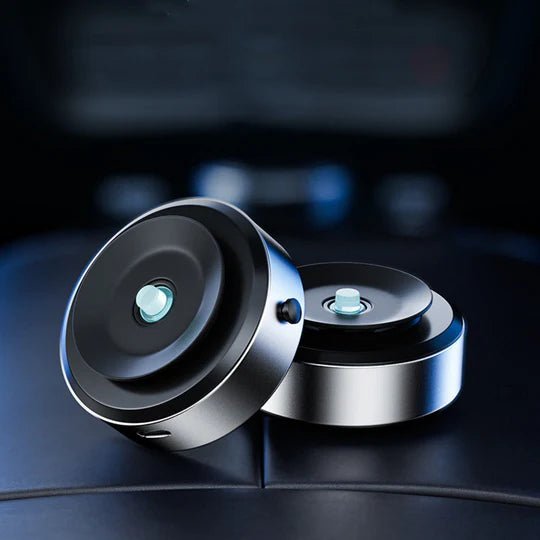 Universal Magnetic Phone Holder - Bold Car